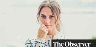 Depicting Abusive Relationships: Alicia Vikander Discusses the Importance of Addressing Sensitive Topics news-11082024-021420