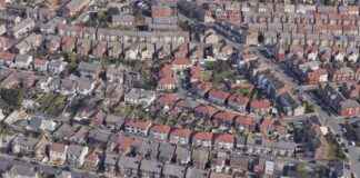 Manhunt underway for knifeman who stabbed 15-year-old boy in street – Liverpool Echo news-12082024-105557