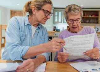 DWP State Pensioners Face £11.50 Monthly Setback due to Earnings Growth Decline news-14082024-123326