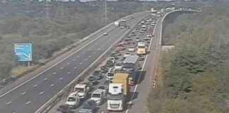 M56 Traffic Alert: Delays Over an Hour Expected Before Rush Hour Collision news-14082024-184408