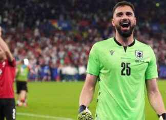 Liverpool FC Signs £10m Transfer Deal Amid Valencia’s Discontent – Liverpool Echo news-15082024-205712