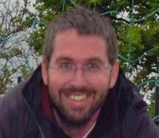Exposed: Headteacher Caught with Child Abuse Images – Liverpool News news-18082024-102359