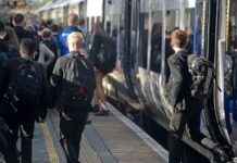 Half Price School Run Train Tickets Offered to Pupils by Northern Rail for Academic Year news-29082024-000448