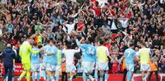 Forest Players’ Celebration After Beating Liverpool: A Closer Look news-14092024-231830