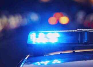 East Lancs Road Closed Due to Police Incident: Traffic Updates & Alternative Routes news-18092024-125154