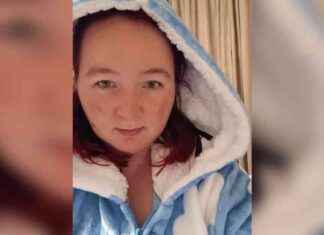 Cozy Review: Oodie Onesie with Surprising Feature news-26092024-181341