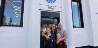 Revamped ‘Iconic’ Building Revealed by Couple’s Transformation news-28092024-023113