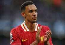 3 Reasons Why Trent Alexander-Arnold is Delaying His New Liverpool Contract news-07102024-035638