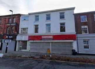 Former Warrington Shop Transformation Plans Withdrawn: Update on Flats Conversion news-07102024-095502