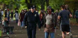 TV Show Filming in Sefton Park Draws Attention from Actors news-07102024-220236