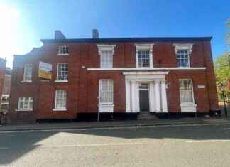 Investment Opportunity: Grade II Listed Building for Sale in Warrington Town Centre news-16102024-091657