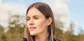 55% Off Debenhams Waterproof Coat: Warm & Lightweight Option news-16102024-212833