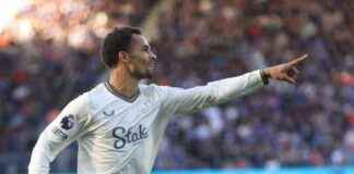 Dominic Calvert-Lewin’s Stellar Performance Shuts Down Doubts and Impresses Club Legend news-19102024-222651