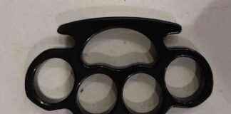 12-Year-Old Boy Arrested with Knuckleduster in Town Centre: What Parents Need to Know news-29102024-060625