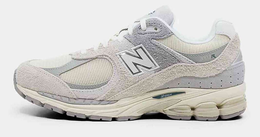 stylish-and-comfortable-new-balance-shoes-now-on-sale