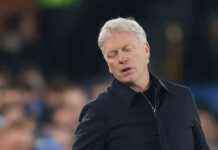 Analyzing Everton Supporter’s Remarks as Moyes Confronts Familiar Issue analyzing-everton-supporters-remarks-as-moyes-confronts-familiar-ssue