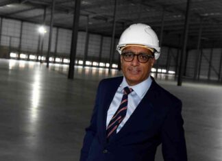 honour-by-king-padgate-ceo-of-major-supermarket-chain