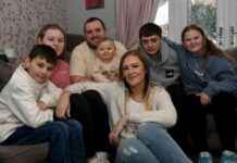strangers-save-32-year-old-mother-of-five-from-heart-attack