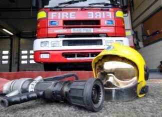 Traffic Alert: Vehicle Fire Causes Delays on Motorway traffic-alert-vehicle-fire-causes-delays-on-motorway