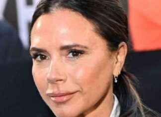 victoria-beckhams-3-step-glowing-skincare-routine-revealed