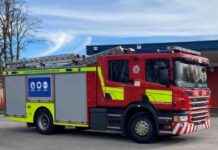 firefighters-battle-blaze-in-bin-lorry-on-main-road