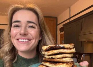 perfect-pancake-day-stack-cheat-for-fluffy-deliciousness
