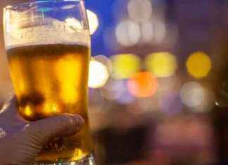 test-your-knowledge-with-20-challenging-pub-quiz-questions-liverpool