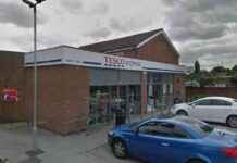 man-35-robs-tesco-express-in-warrington-with-knife