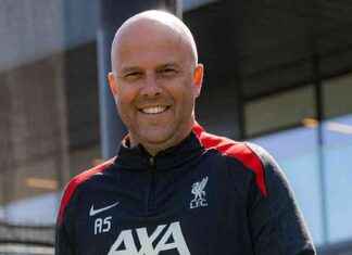 Liverpool Echo: Arne Slot on Potential Trent Alexander-Arnold Replacement liverpool-echo-arne-slot-on-potential-trent-alexander-arnold-replacement