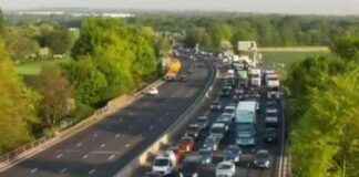 M6 Traffic Chaos After Rush Hour Crash m6-traffic-chaos-after-rush-hour-crash