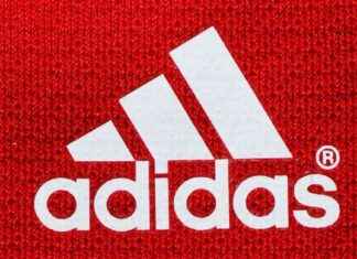 New Liverpool Adidas Kits: Colour Change & Iconic Badge Return – Leaked Details new-liverpool-adidas-kits-colour-change-conic-badge-return-leaked-details