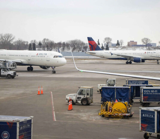Frequently Asked Questions: Why Was Delta Flight DL275 Diverted from LAX? Delta Airlines, Delta Flight DL275, Flight DL275, Flight Diversions, Travel News, Airline Policies, LAX Diversion, Delta Flight DL275 Diverted LAX
