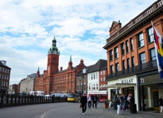 Liverpool’s Cultural Tapestry: A Deep Dive into the City’s Multifaceted Identity Liverpool's Cultural Tapestry: An In-Depth Exploration of the City's Multifaceted Identity